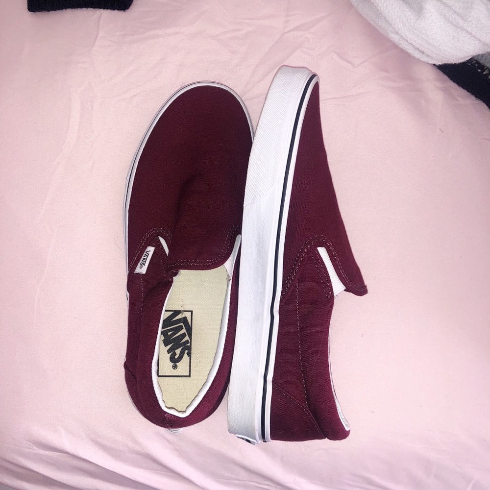Size 8 Maroon Vans
